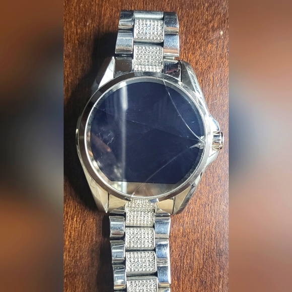 Michael Kors Bradshaw smart watch, crystals on band all in tack. Works perfectly - Picture 9 of 11